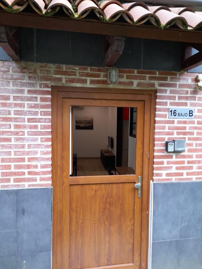 Vt Senalde-Goienuri Daire Llodio Dış mekan fotoğraf